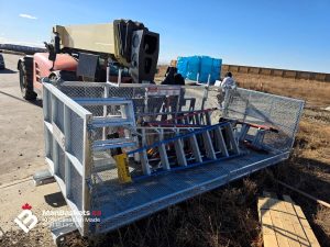 Heavy Duty Telehandler Man Basket Supporting Framing Work | ManBaskets.ca
