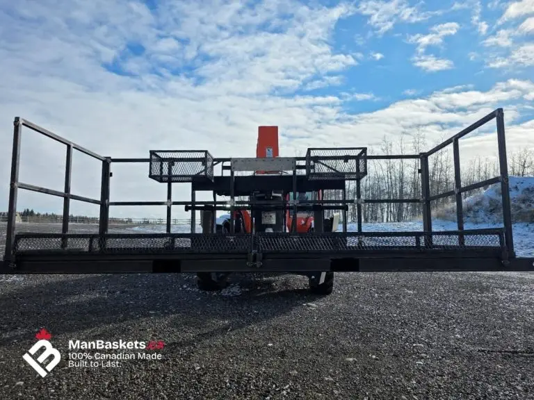 Front View of 5×12 Man Basket During Jobsite Operation | ManBaskets.ca