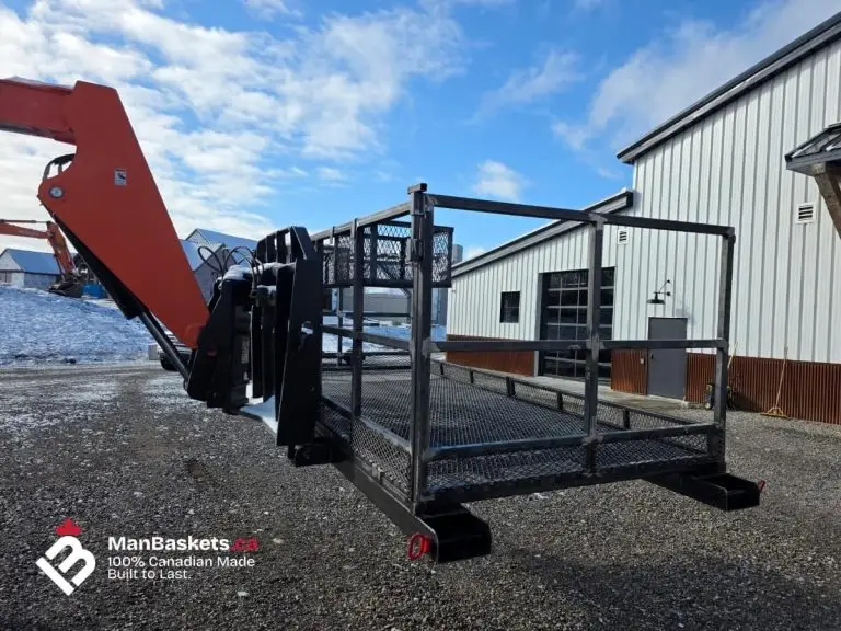 Rear View with Fork Pockets and Structural Frame | ManBaskets.ca