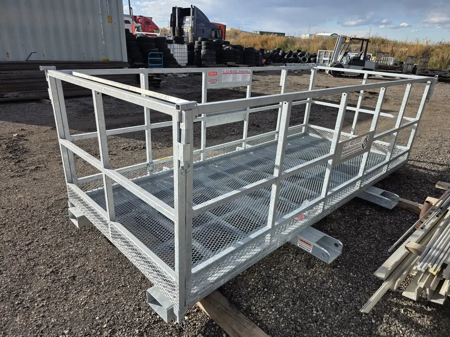 Custom galvanized Standard work platform with guardrails and fork pockets