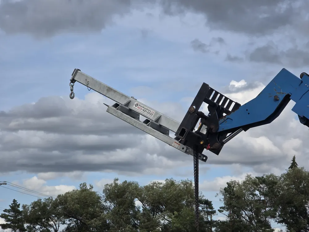 ManBaskets truss jib attachment mounted on a telehandler